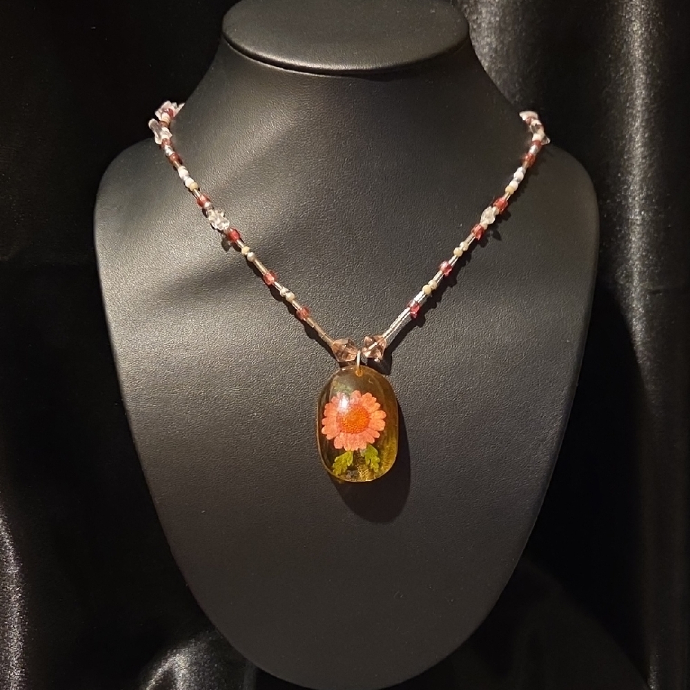 Lucite Floral Pendant Necklace